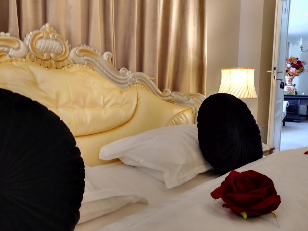 Hotel Casa Maria Roses Râșnov Zewnętrze zdjęcie