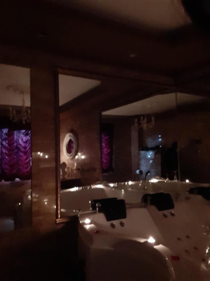 Hotel Casa Maria Roses Râșnov Zewnętrze zdjęcie