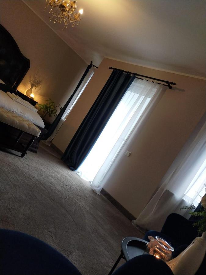 Hotel Casa Maria Roses Râșnov Zewnętrze zdjęcie