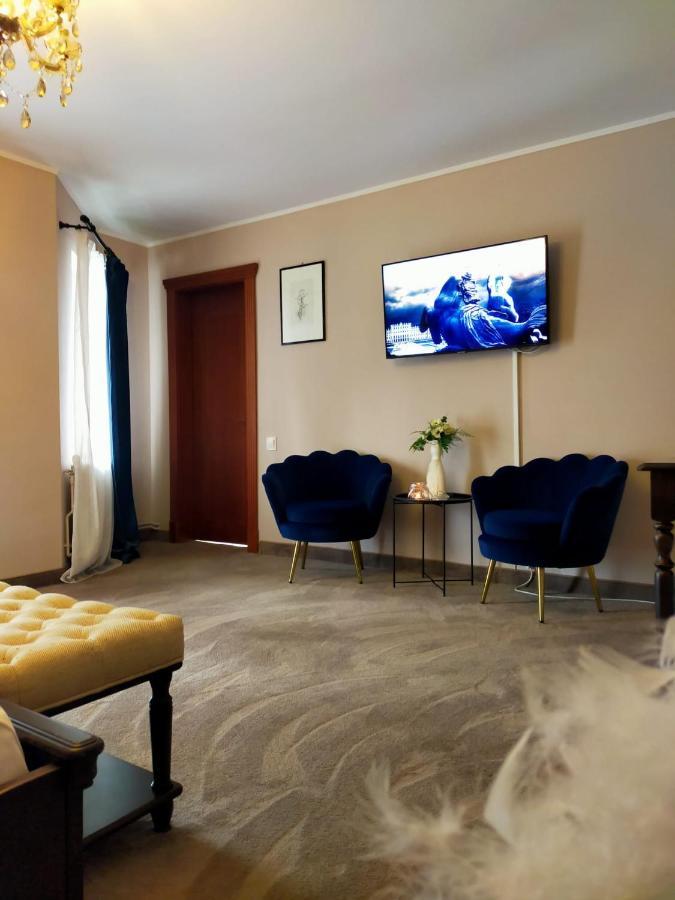 Hotel Casa Maria Roses Râșnov Zewnętrze zdjęcie