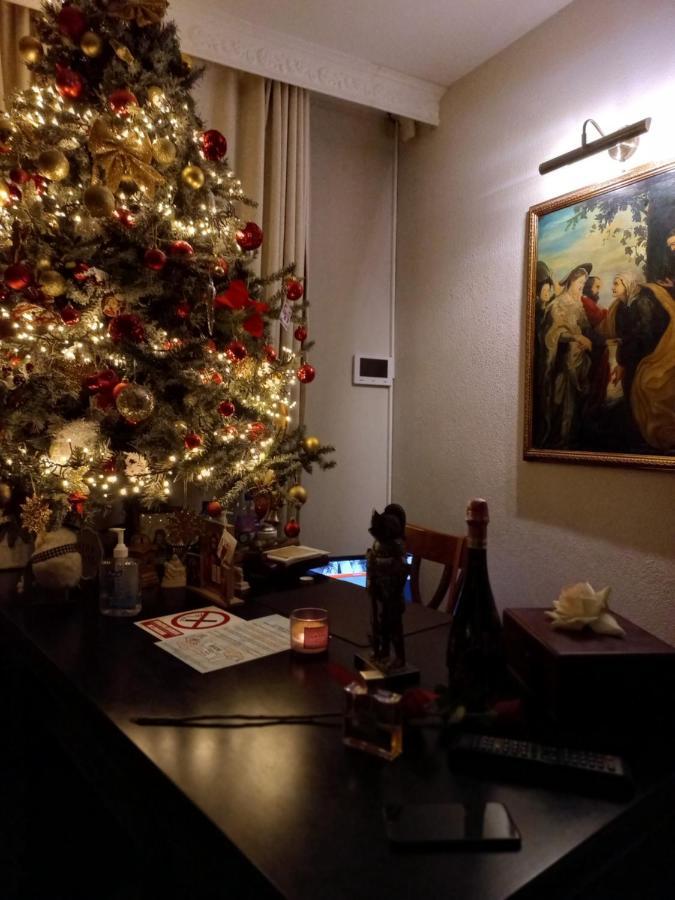 Hotel Casa Maria Roses Râșnov Zewnętrze zdjęcie